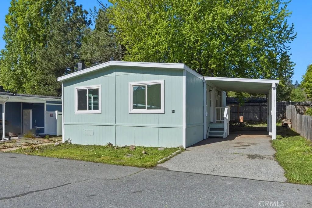 22899 Byron 74, Crestline, CA 92325
