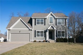 1012 SW 13th Terrace, Lee's Summit, MO 64081