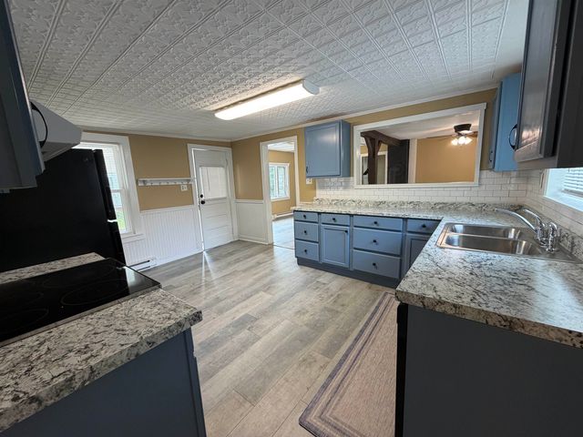 73 Ashuelot Main Street, Winchester, NH 03441