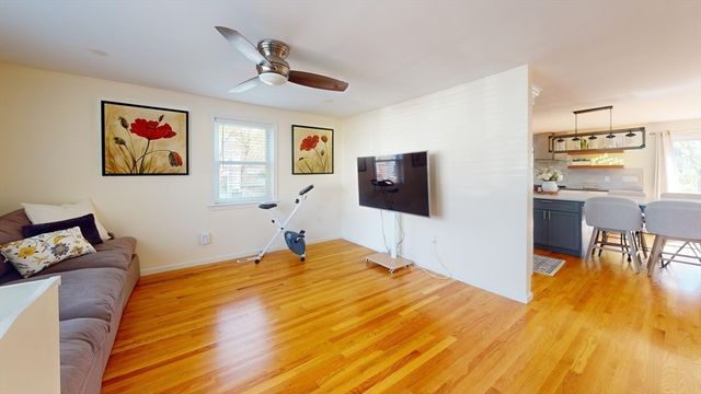 21 Herbert Street B, Wakefield, MA 01880