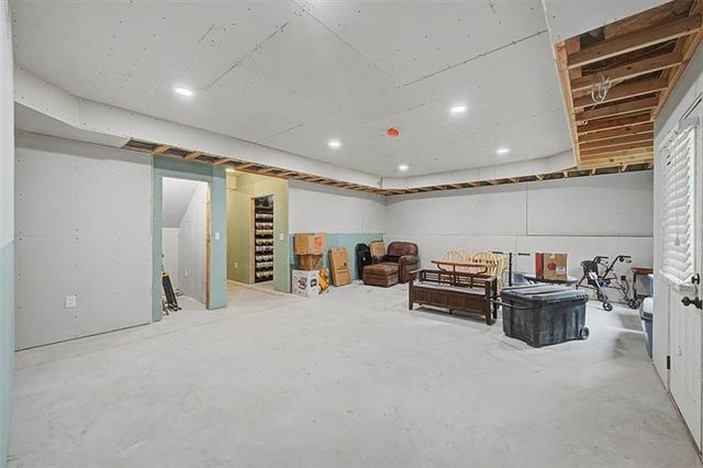 464 Silver Oak Drive, Dallas, GA 30132