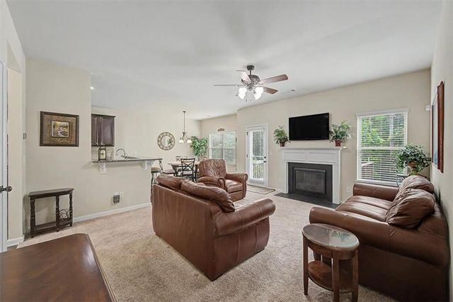464 Silver Oak Drive, Dallas, GA 30132