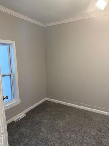 3517 Fern Avenue, Burton, MI 48529