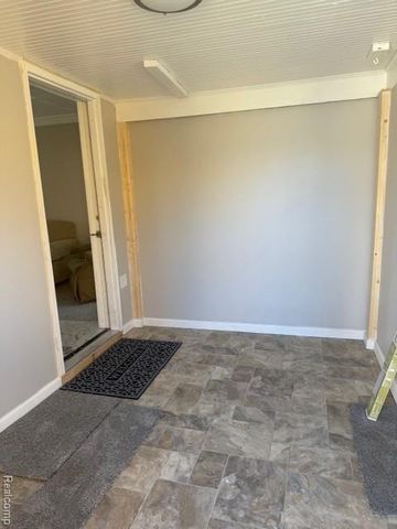 3517 Fern Avenue, Burton, MI 48529