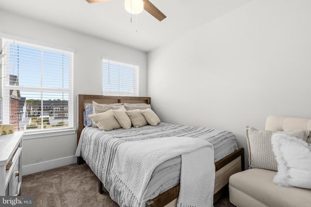 5809 JOHN KEATS PL, White Plains, MD 20695