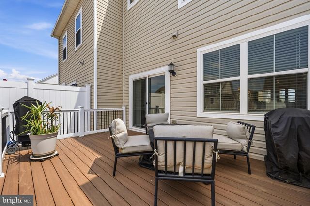 5809 JOHN KEATS PL, White Plains, MD 20695