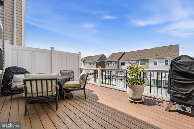 5809 JOHN KEATS PL, White Plains, MD 20695