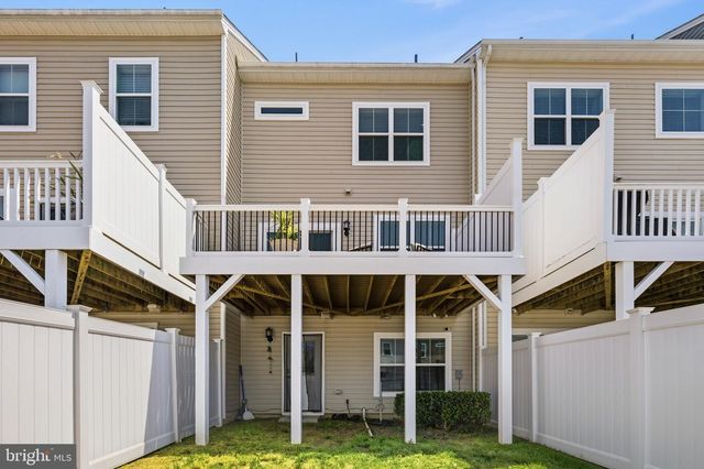 5809 JOHN KEATS PL, White Plains, MD 20695