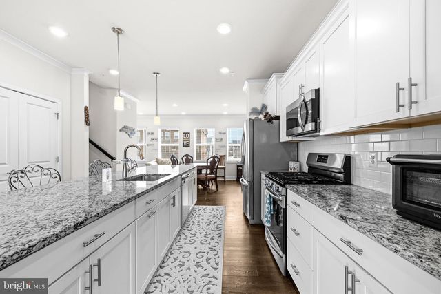 5809 JOHN KEATS PL, White Plains, MD 20695