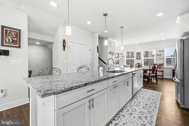 5809 JOHN KEATS PL, White Plains, MD 20695