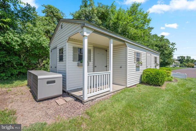 1357 MOYER RD, Telford, PA 18969