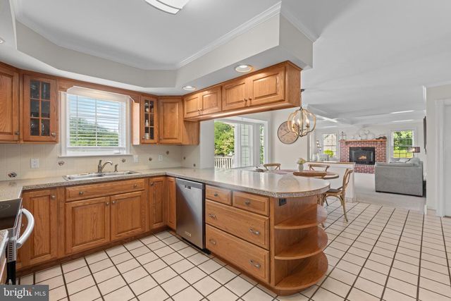 1357 MOYER RD, Telford, PA 18969