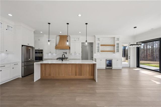 153 Deer Canyon Drive, Auburn, GA 30011