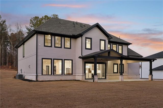 153 Deer Canyon Drive, Auburn, GA 30011