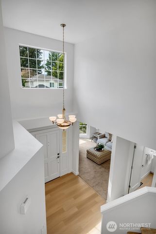 24422 SE 46th Court, Sammamish, WA 98029
