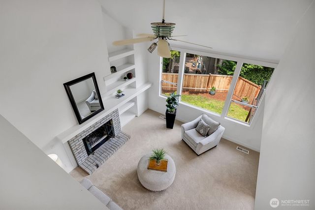 24422 SE 46th Court, Sammamish, WA 98029