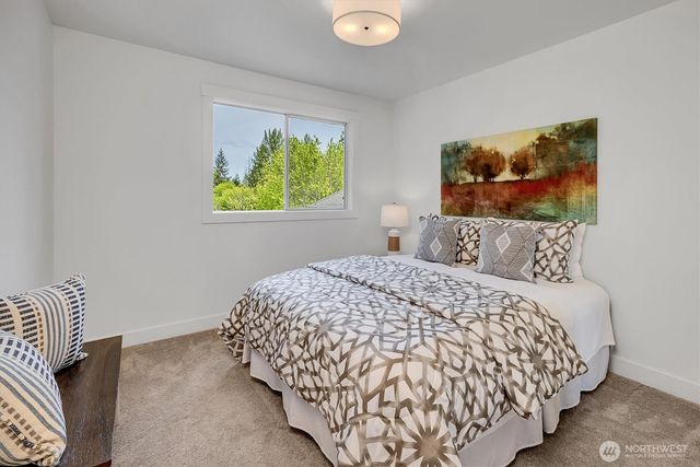 24422 SE 46th Court, Sammamish, WA 98029