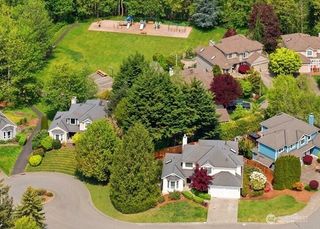 24422 SE 46th Court, Sammamish, WA 98029
