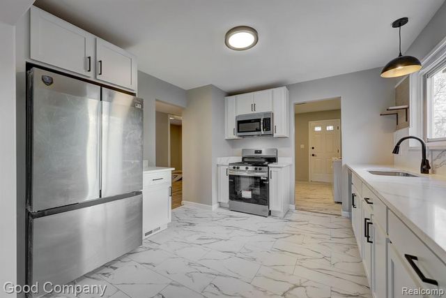 550 Roth Boulevard, Clawson, MI 48017