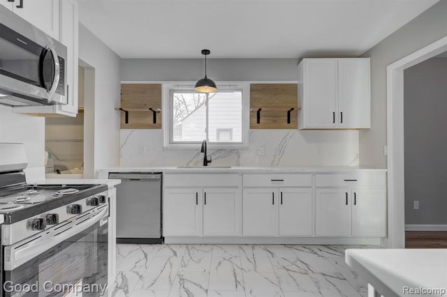 550 Roth Boulevard, Clawson, MI 48017