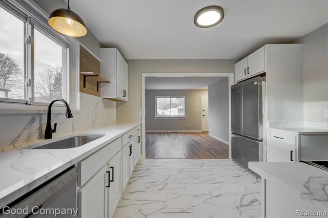 550 Roth Boulevard, Clawson, MI 48017