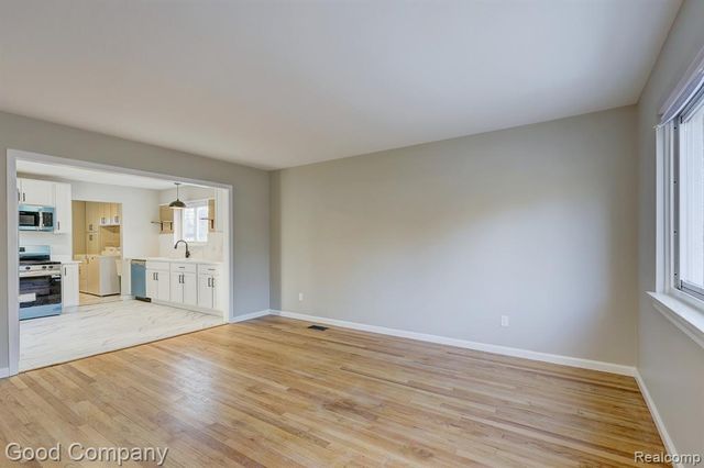 550 Roth Boulevard, Clawson, MI 48017