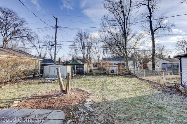 550 Roth Boulevard, Clawson, MI 48017