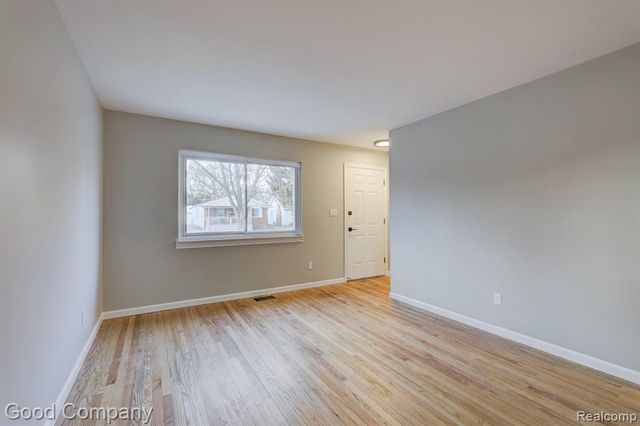 550 Roth Boulevard, Clawson, MI 48017