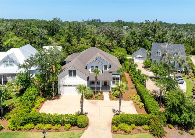 107 Yacht Club Drive, St Simons Island, GA 31522