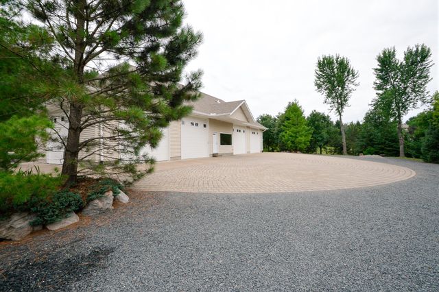 5668 94th Avenue N, Greenfield, MN 55357