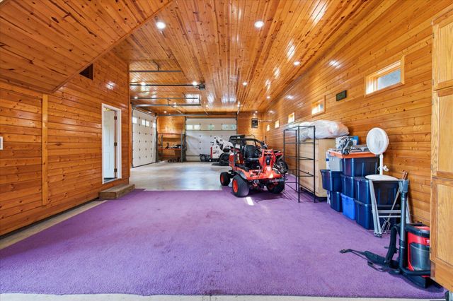 5668 94th Avenue N, Greenfield, MN 55357