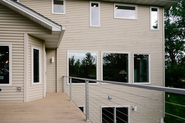 5668 94th Avenue N, Greenfield, MN 55357