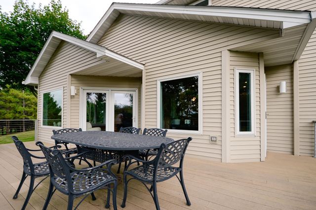 5668 94th Avenue N, Greenfield, MN 55357