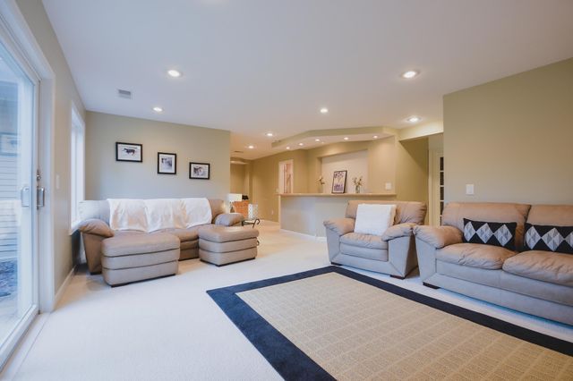 5668 94th Avenue N, Greenfield, MN 55357