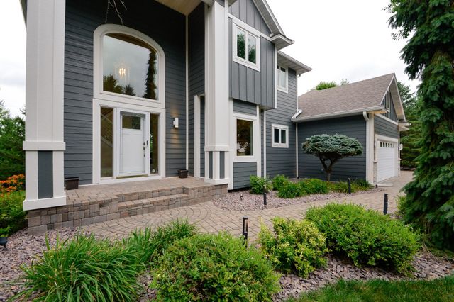 5668 94th Avenue N, Greenfield, MN 55357