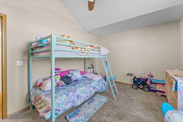 202 Brookside Drive, Seymour, MO 65746