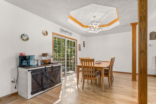 202 Brookside Drive, Seymour, MO 65746