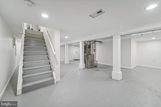 3911 CHATHAM RD, Baltimore, MD 21207