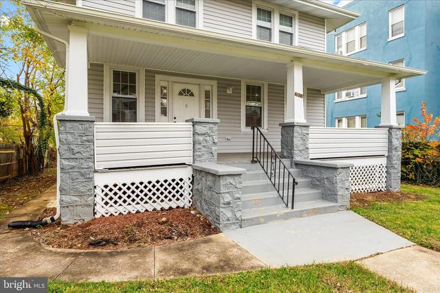 3911 CHATHAM RD, Baltimore, MD 21207