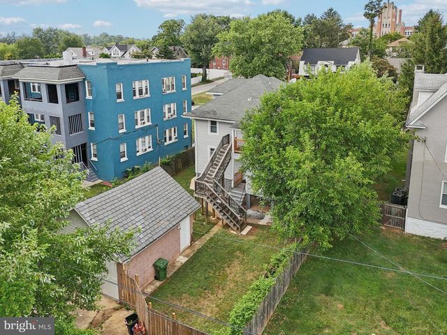 3911 CHATHAM RD, Baltimore, MD 21207