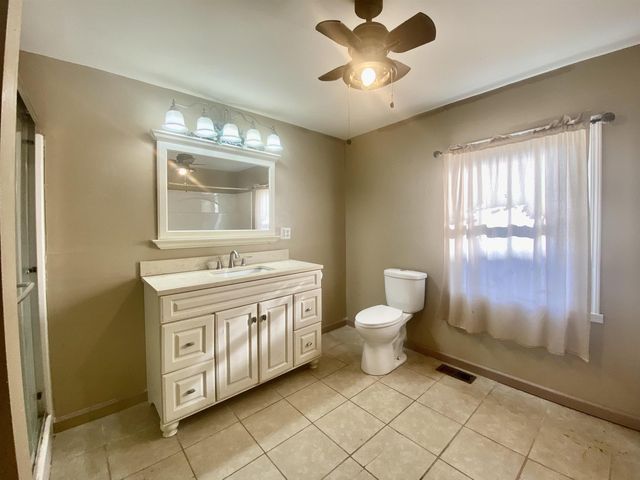 201 McComas Ave, Barboursville, WV 25504