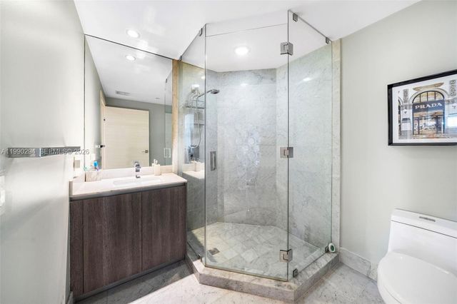 801 S Miami Ave 3504, Miami, FL 33130