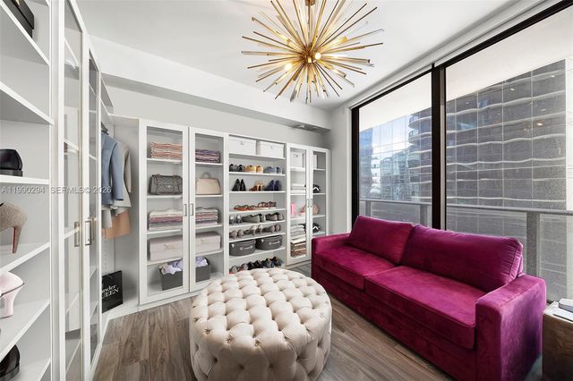 801 S Miami Ave 3504, Miami, FL 33130