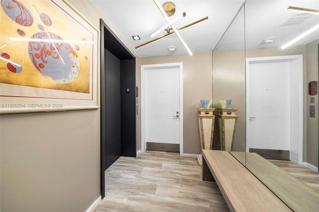 801 S Miami Ave 3504, Miami, FL 33130