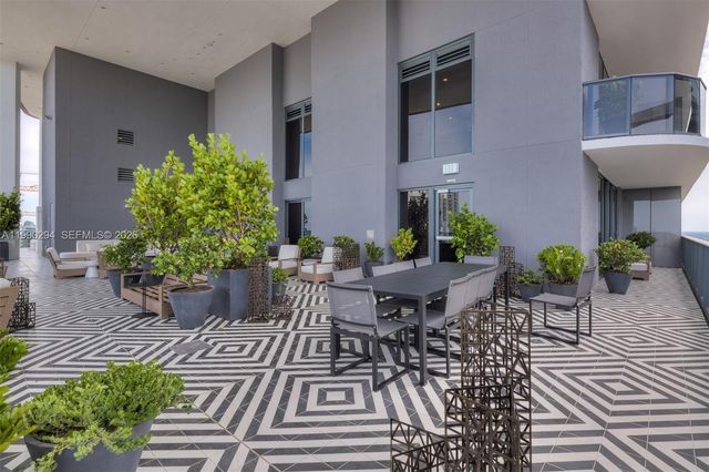 801 S Miami Ave 3504, Miami, FL 33130