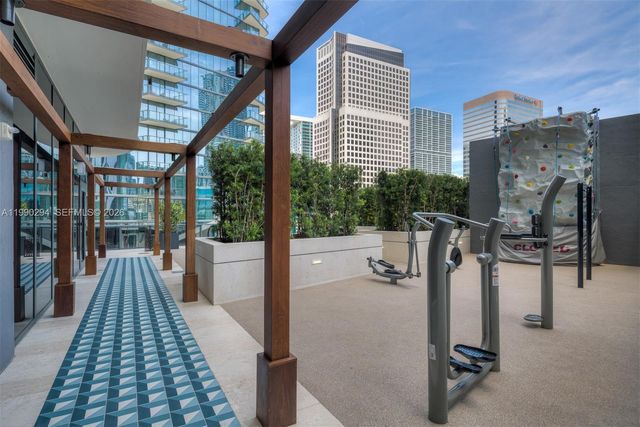 801 S Miami Ave 3504, Miami, FL 33130