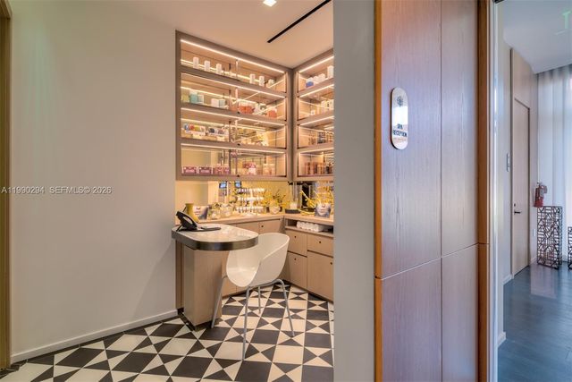 801 S Miami Ave 3504, Miami, FL 33130