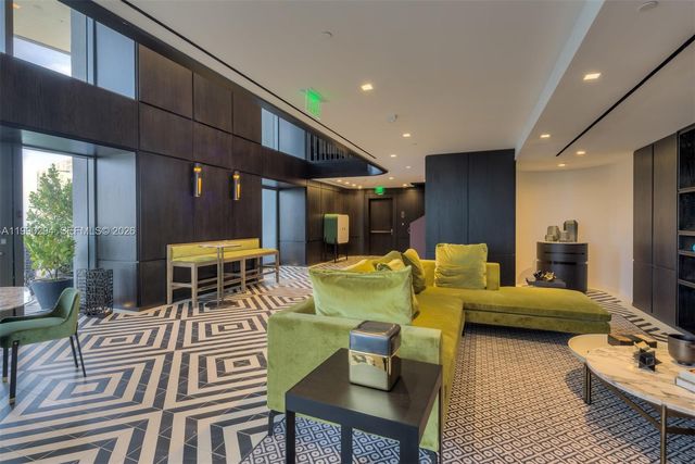 801 S Miami Ave 3504, Miami, FL 33130