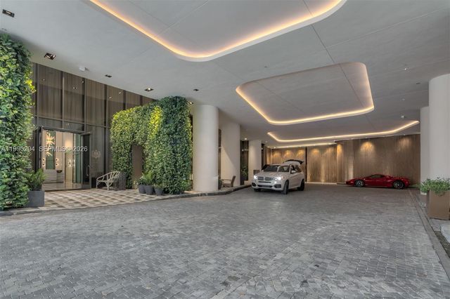 801 S Miami Ave 3504, Miami, FL 33130