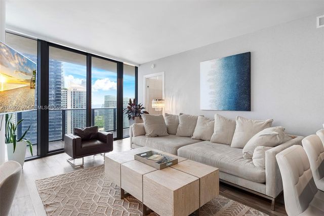 801 S Miami Ave 3504, Miami, FL 33130